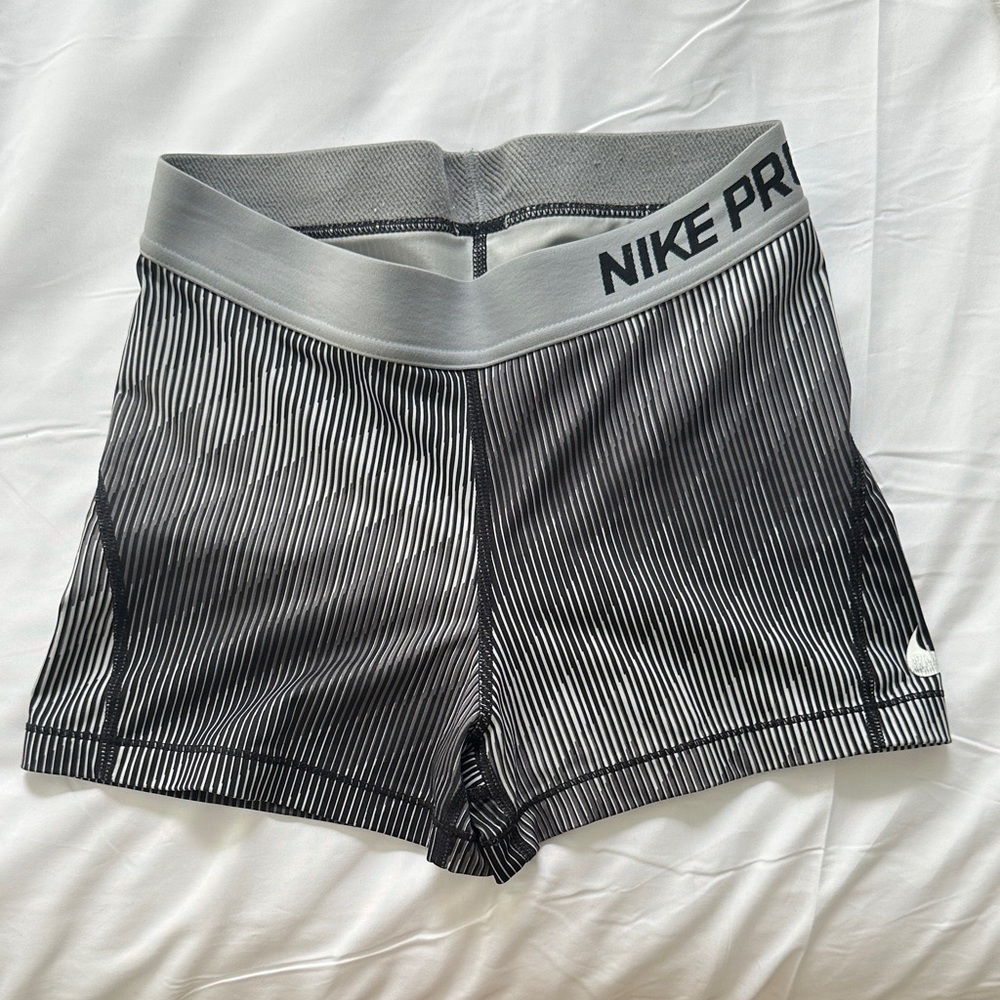 Nike Pro Women's Black and White Striped Athletic Shorts